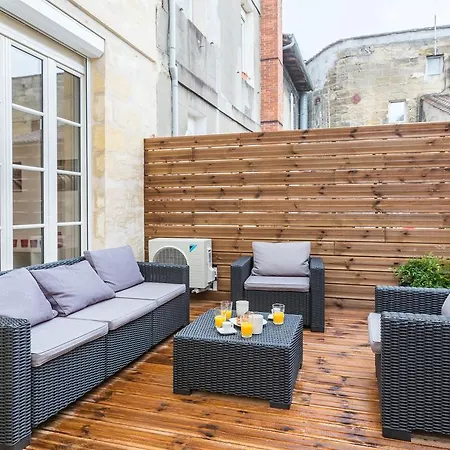 Gorgeous And Terrace In The Center 公寓